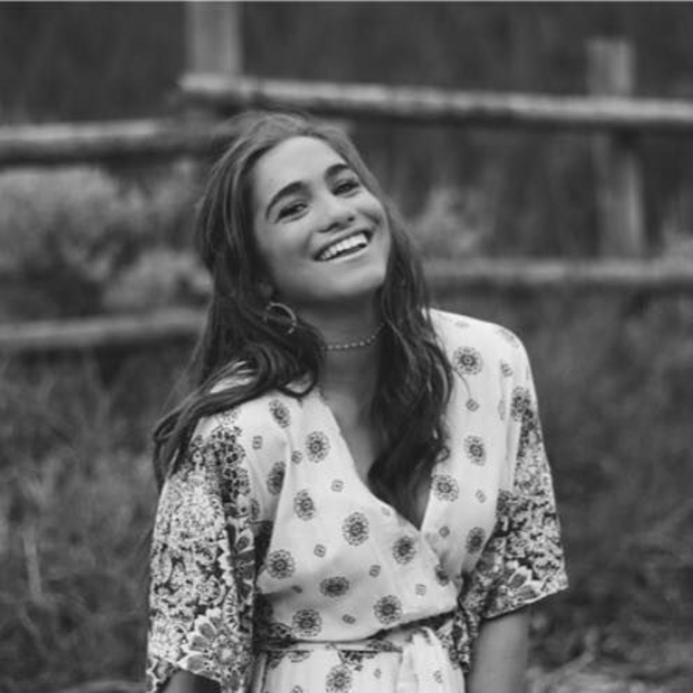 Meet your Posher, Emily